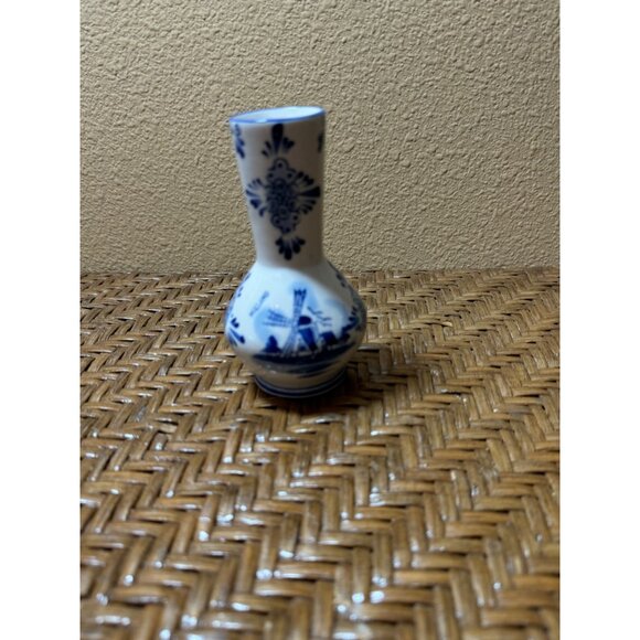 Delft Blue Holland Ceramic Vase With Windmill Design - Picture 2 of 10
